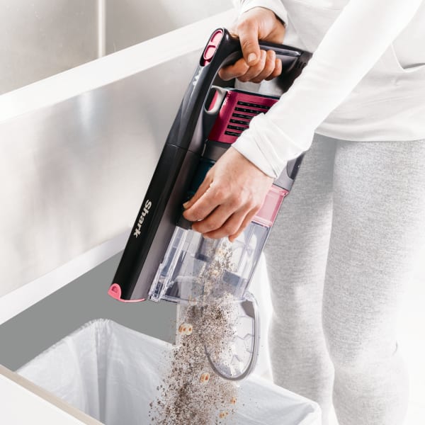 Shark rocket pro cordless stick vacuum iz140 reviews hotsell